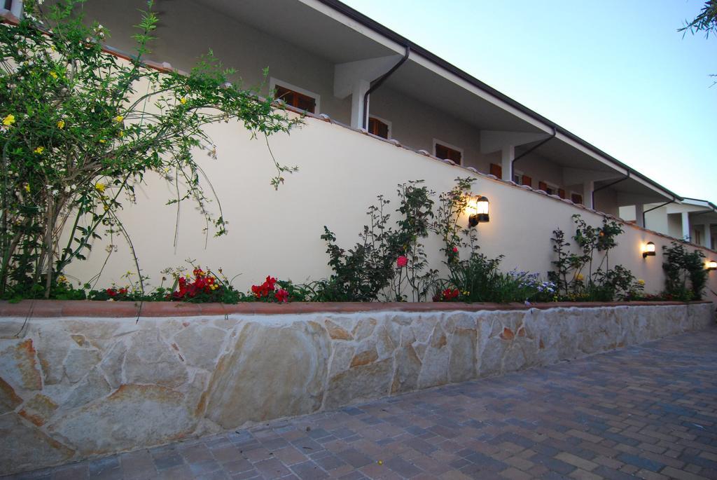 Flowery Inn Villa Alguer Exterior foto